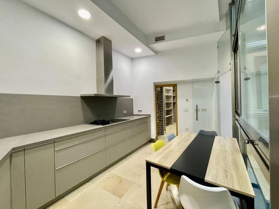 Fdez Amazing House By Cathedral And Giralda With Private Pool Villa Sevilla Exterior foto